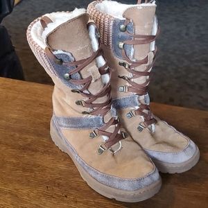 Womens Bearpaw lace-up boots